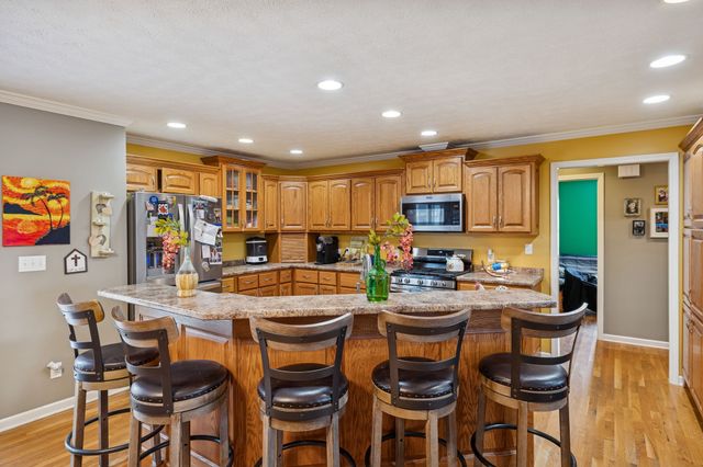 301 W King St, Morrison, TN 37357