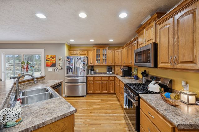 301 W King St, Morrison, TN 37357