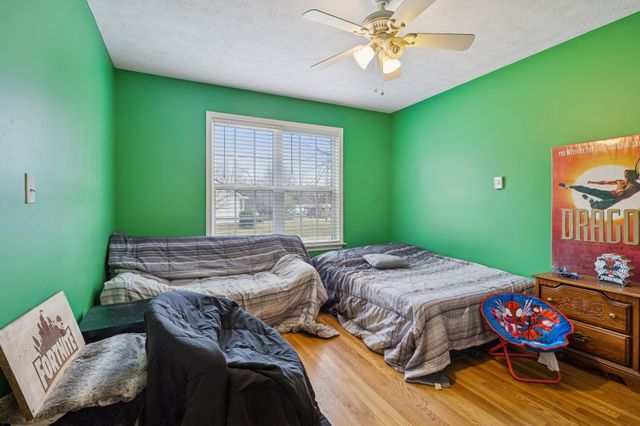 301 W King St, Morrison, TN 37357