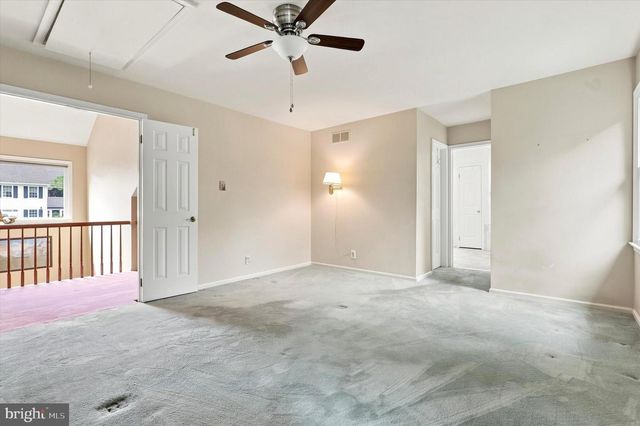 216 CASSANDRA DR, Chalfont, PA 18914