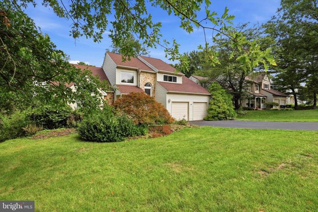 216 CASSANDRA DR, Chalfont, PA 18914