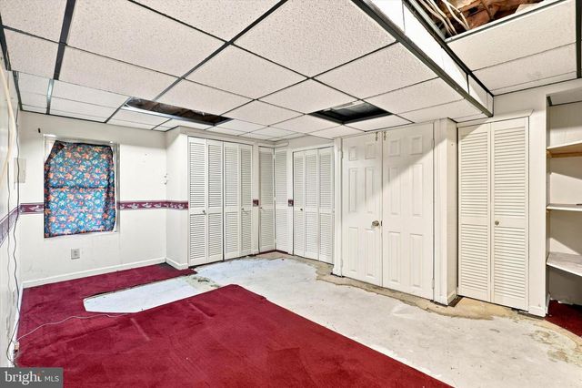 216 CASSANDRA DR, Chalfont, PA 18914