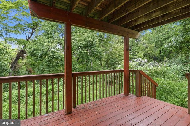 216 CASSANDRA DR, Chalfont, PA 18914