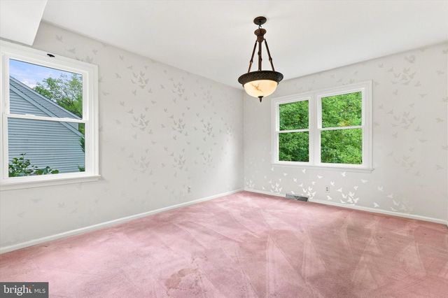 216 CASSANDRA DR, Chalfont, PA 18914