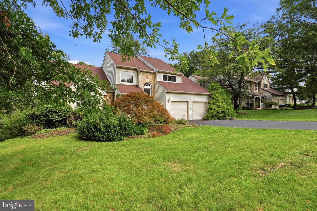 216 CASSANDRA DR, CHALFONT, PA 18914 — photo 3