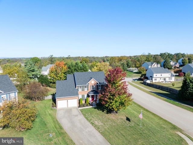 1 CAVALRY CT, Boonsboro, MD 21713