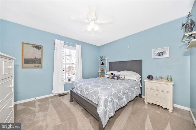 1 CAVALRY CT, Boonsboro, MD 21713