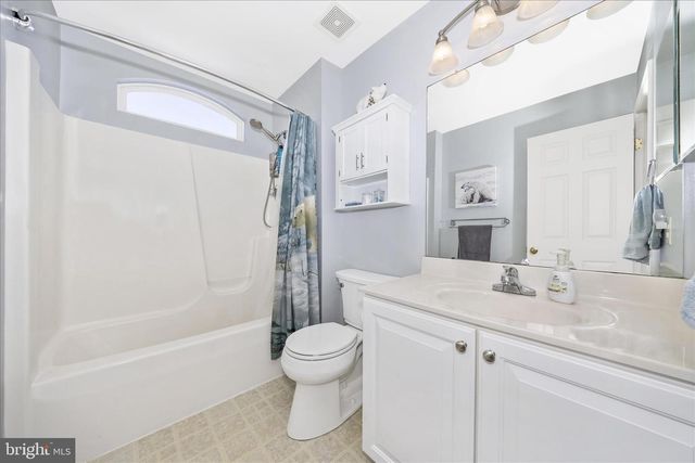 1 CAVALRY CT, Boonsboro, MD 21713