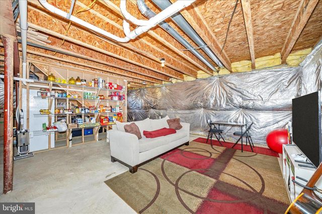 1 CAVALRY CT, Boonsboro, MD 21713