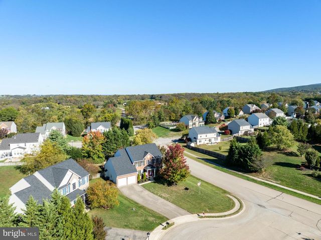 1 CAVALRY CT, Boonsboro, MD 21713