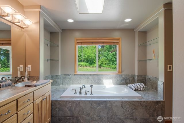 20131 2nd Avenue NW, Arlington, WA 98223