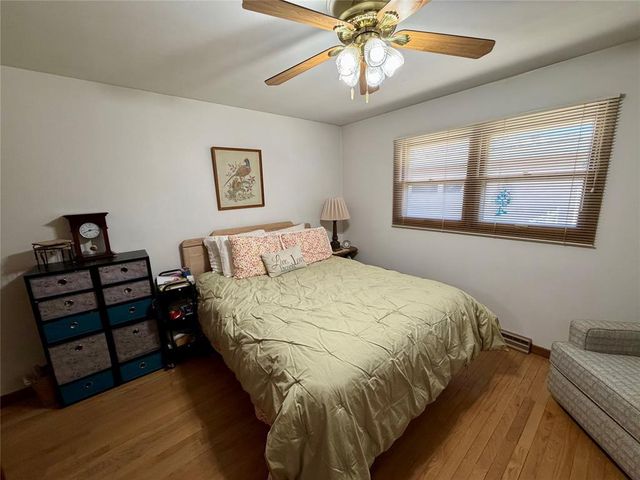 1227 Bradley Avenue, Eau Claire, WI 54701