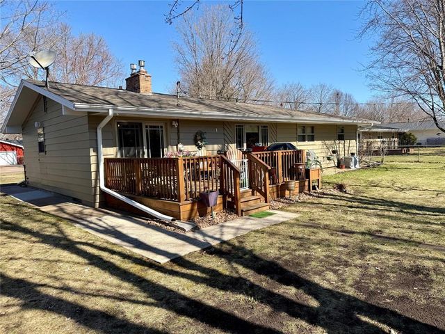 1227 Bradley Avenue, Eau Claire, WI 54701