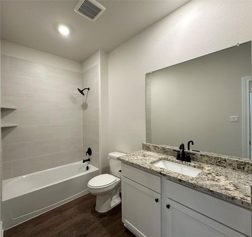 513 W Luna Blue LN, Jarrell, TX 76537
