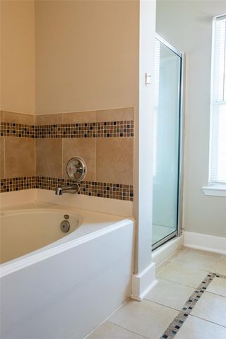 11720 Chanteloup Drive, Houston, TX 77047