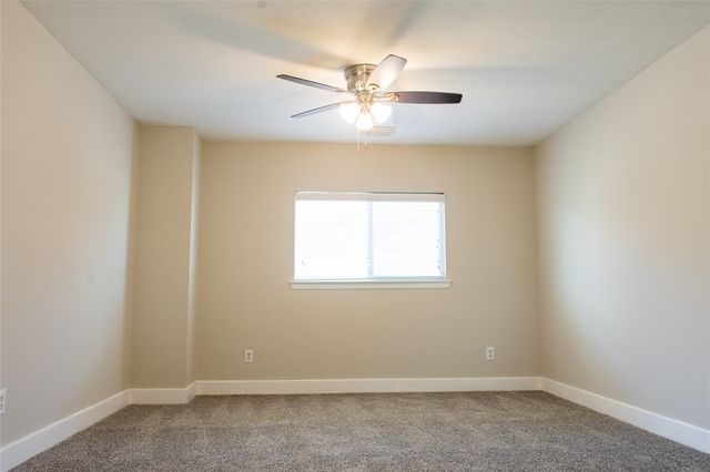 11720 Chanteloup Drive, Houston, TX 77047