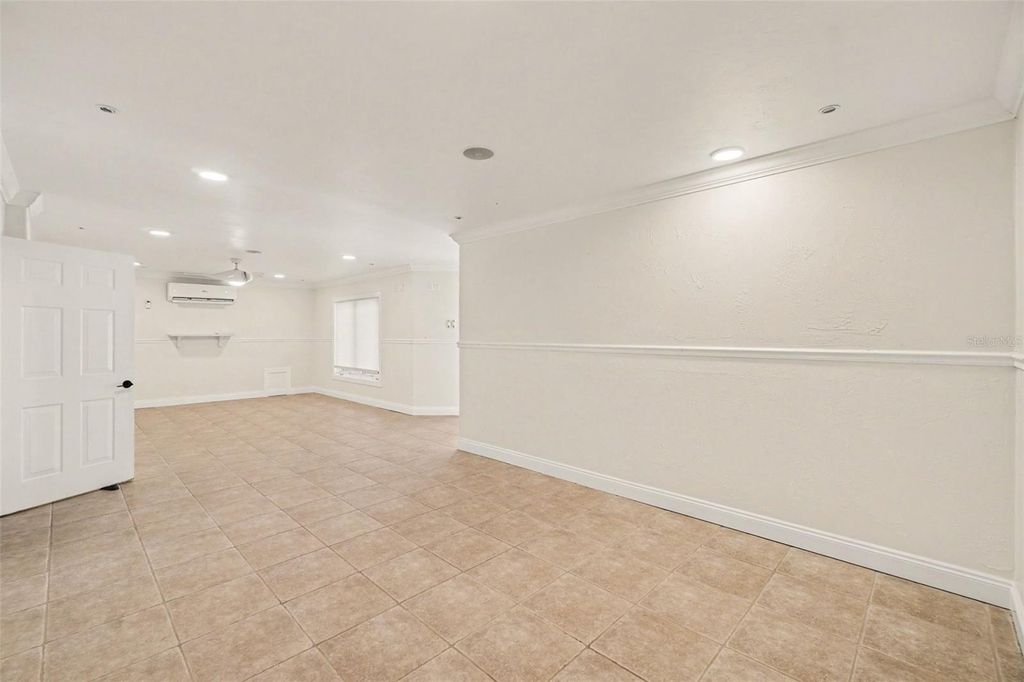 Image 34 of property listing at 11523 ANDY ROSSE LANE, Captiva, FL 33924