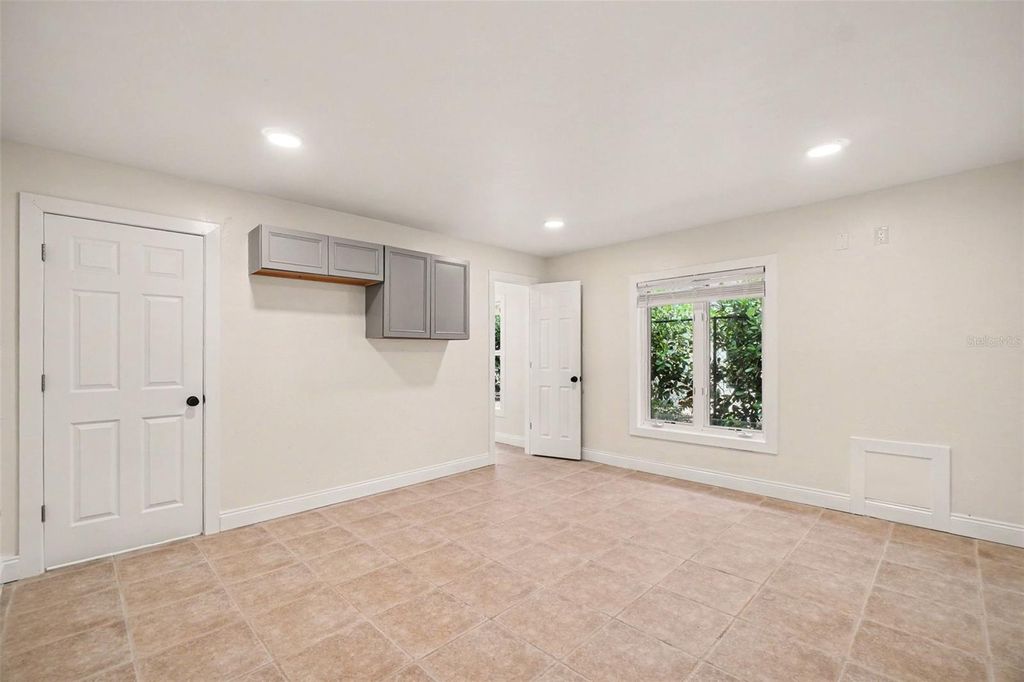 Image 35 of property listing at 11523 ANDY ROSSE LANE, Captiva, FL 33924
