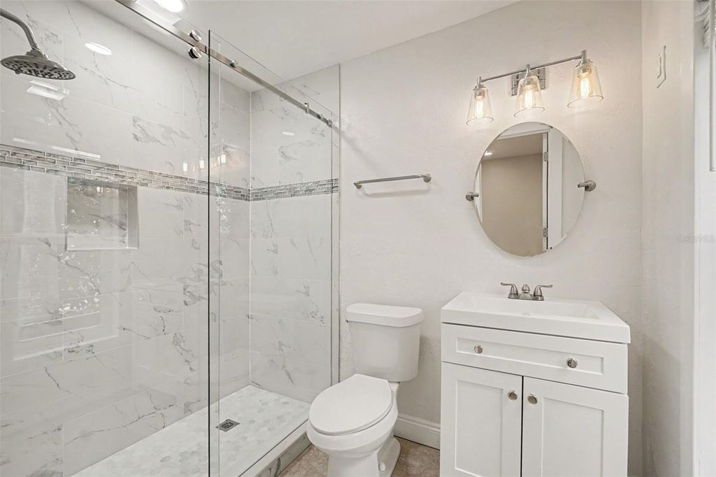 Image 38 of property listing at 11523 ANDY ROSSE LANE, Captiva, FL 33924