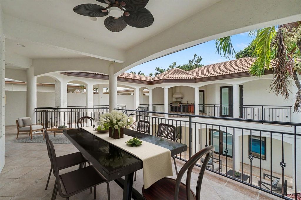 Image 41 of property listing at 11523 ANDY ROSSE LANE, Captiva, FL 33924