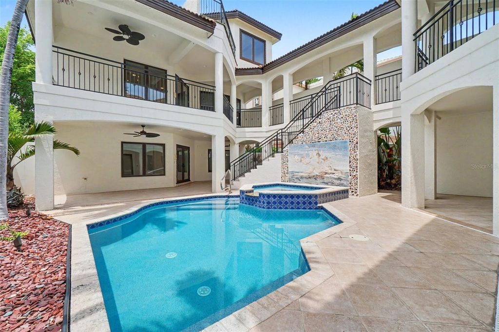 Image 45 of property listing at 11523 ANDY ROSSE LANE, Captiva, FL 33924
