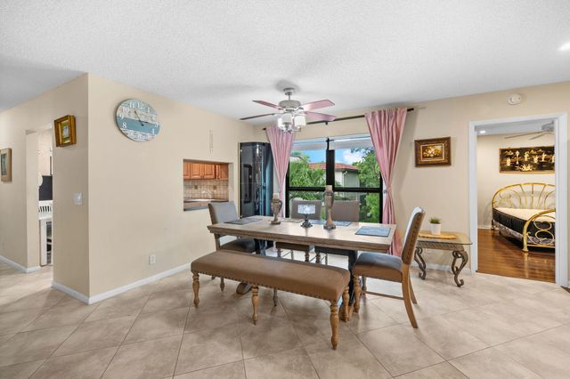 21669 TALL PALM Circle 1B, Boca Raton, FL 33433