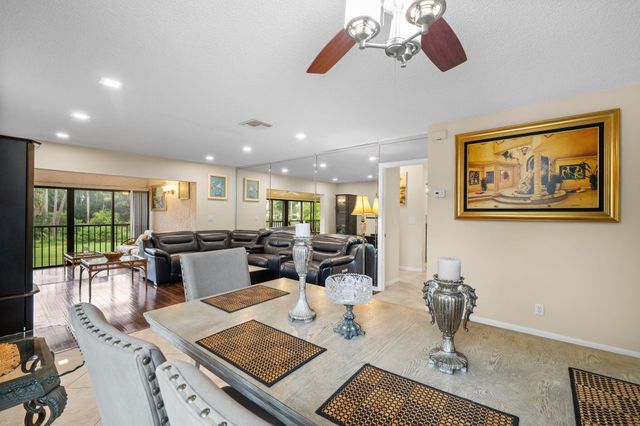 21669 TALL PALM Circle 1B, Boca Raton, FL 33433