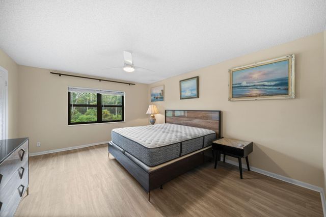 21669 TALL PALM Circle 1B, Boca Raton, FL 33433