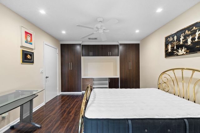 21669 TALL PALM Circle 1B, Boca Raton, FL 33433