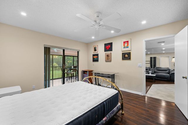 21669 TALL PALM Circle 1B, Boca Raton, FL 33433