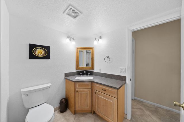21669 TALL PALM Circle 1B, Boca Raton, FL 33433