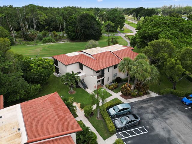 21669 TALL PALM Circle 1B, Boca Raton, FL 33433