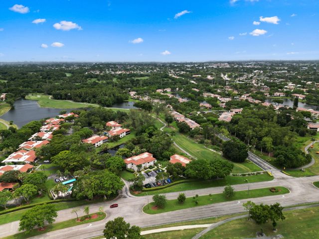 21669 TALL PALM Circle 1B, Boca Raton, FL 33433