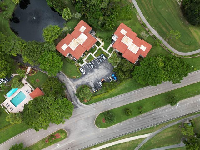 21669 TALL PALM Circle 1B, Boca Raton, FL 33433