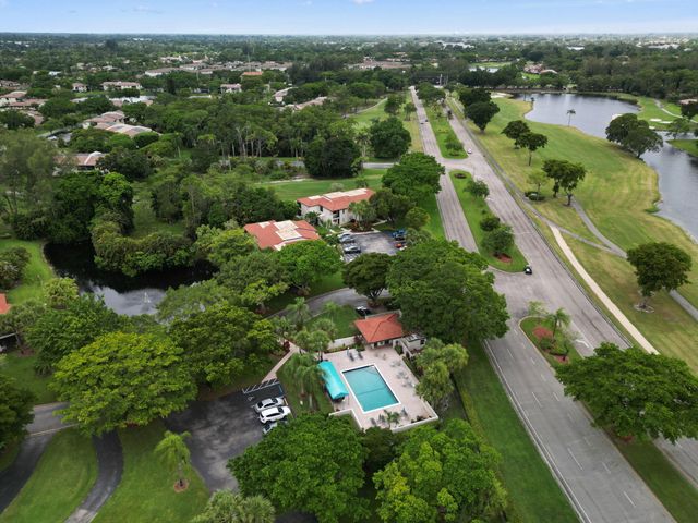 21669 TALL PALM Circle 1B, Boca Raton, FL 33433