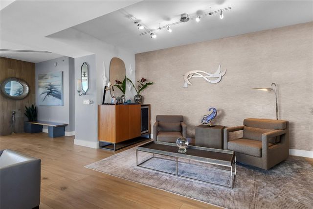 704 N Ocean Boulevard 404, Pompano Beach, FL 33062