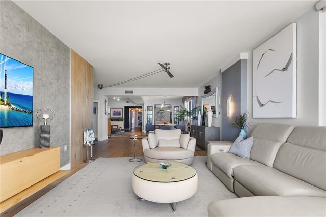 704 N Ocean Boulevard 404, Pompano Beach, FL 33062