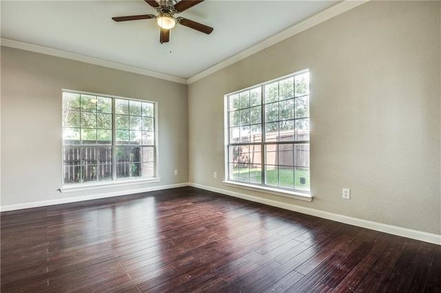 9401 Abbey Road, Irving, TX 75063