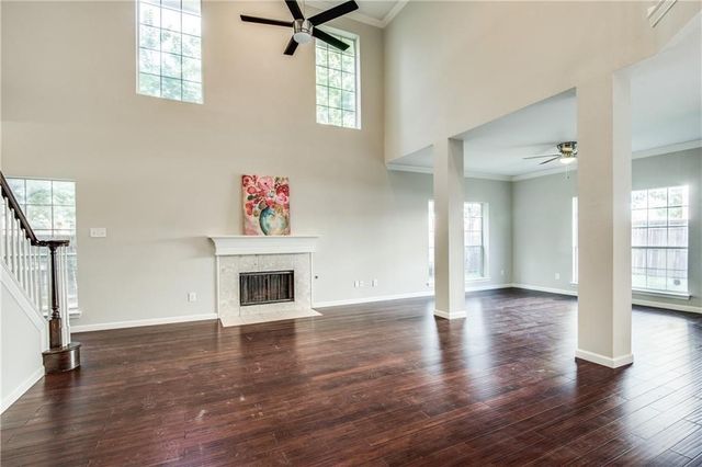 9401 Abbey Road, Irving, TX 75063