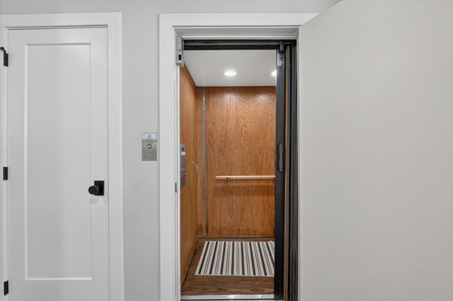 3505 Bellaire Park Court, Fort Worth, TX 76109