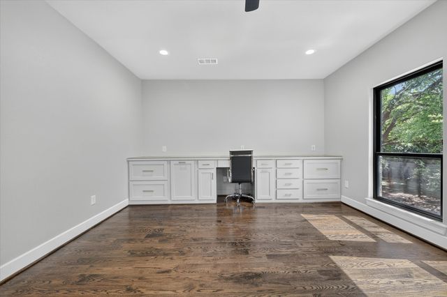3505 Bellaire Park Court, Fort Worth, TX 76109