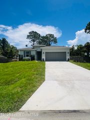 1370 Seabreeze Street SW, Palm Bay, FL 32908