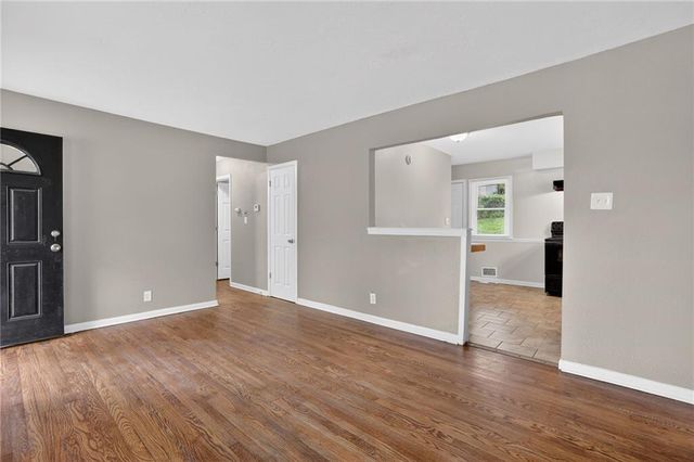 7608 E 48th Terrace, Kansas City, MO 64129