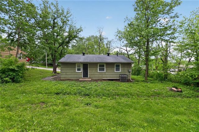 7608 E 48th Terrace, Kansas City, MO 64129