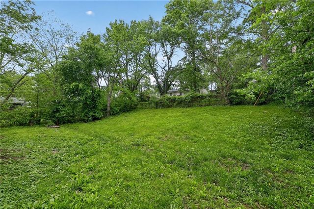 7608 E 48th Terrace, Kansas City, MO 64129