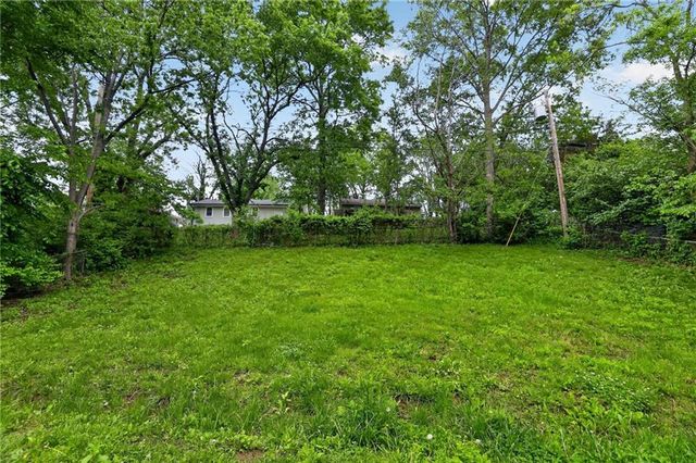 7608 E 48th Terrace, Kansas City, MO 64129