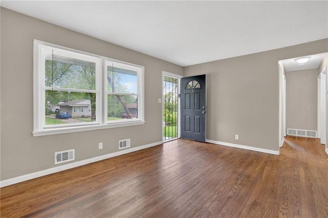 7608 E 48th Terrace, Kansas City, MO 64129