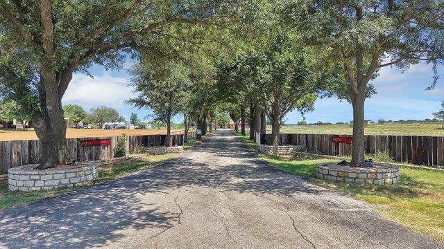 15135 E Fm 922, Tioga, TX 76271