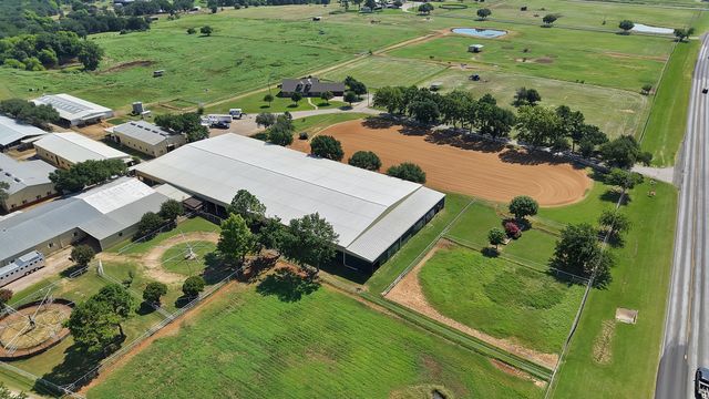 15135 E Fm 922, Tioga, TX 76271