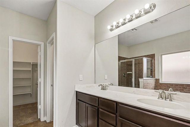 11009 SW 39th Court, Mustang, OK 73064